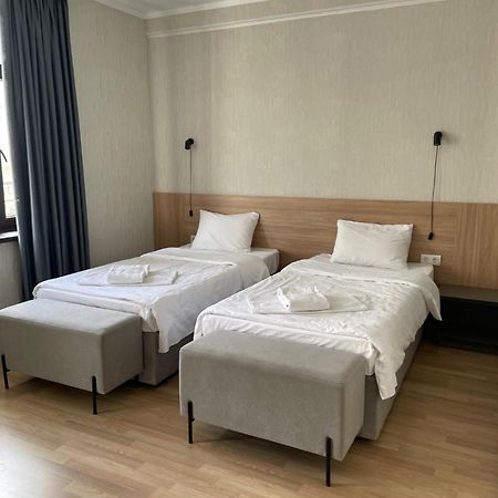 Issyk Ata Retreat Hotel Gorno-Serafimovka Eksteriør billede