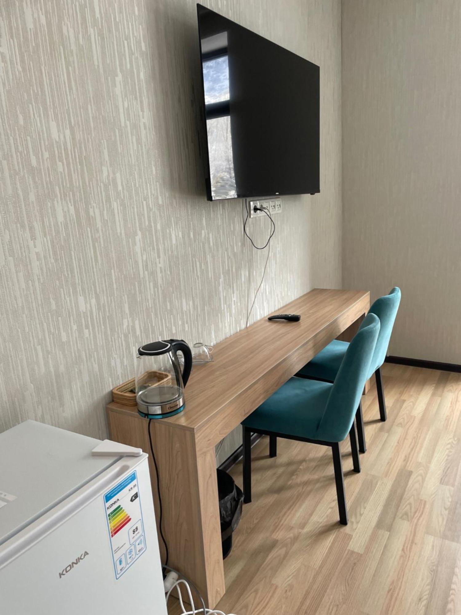 Issyk Ata Retreat Hotel Gorno-Serafimovka Eksteriør billede