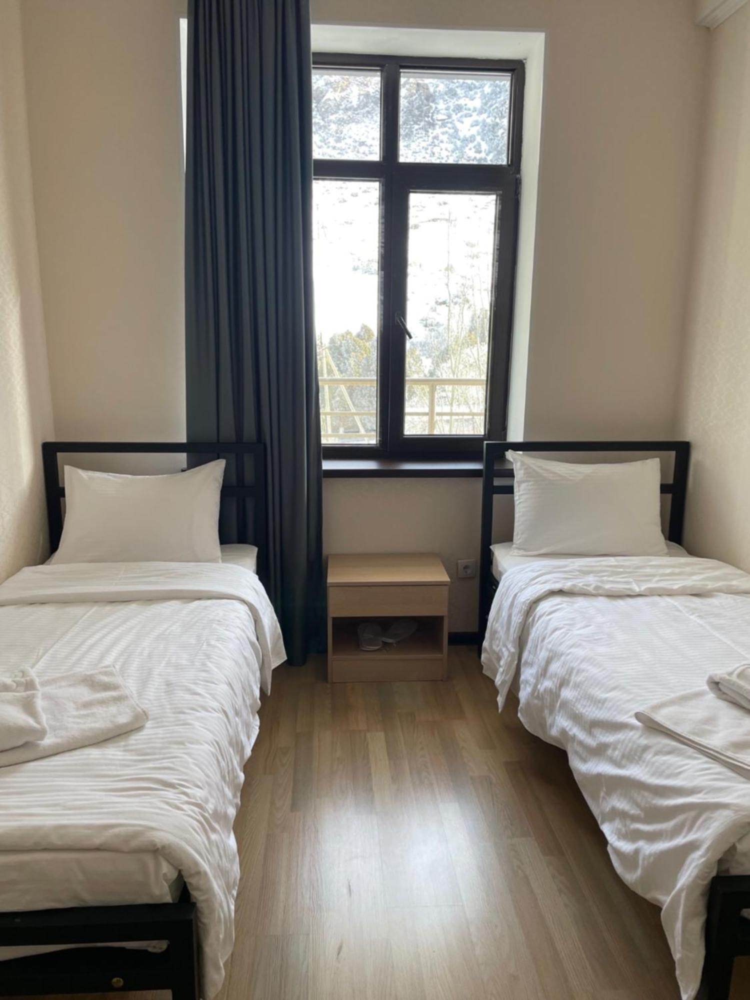 Issyk Ata Retreat Hotel Gorno-Serafimovka Eksteriør billede