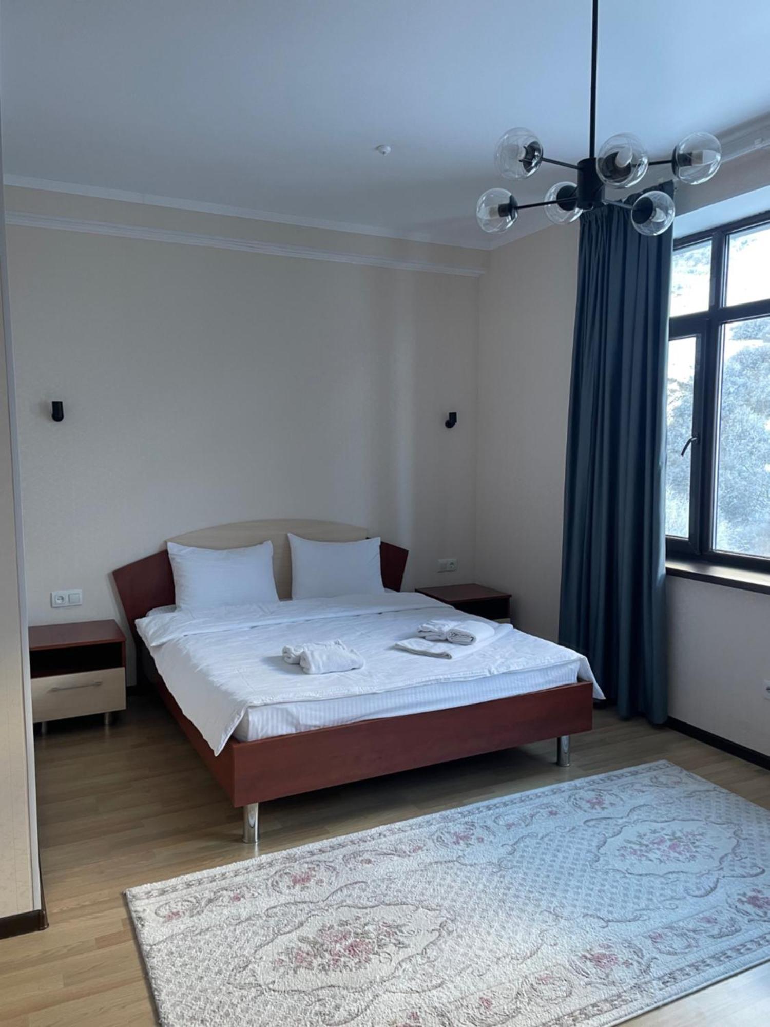 Issyk Ata Retreat Hotel Gorno-Serafimovka Eksteriør billede